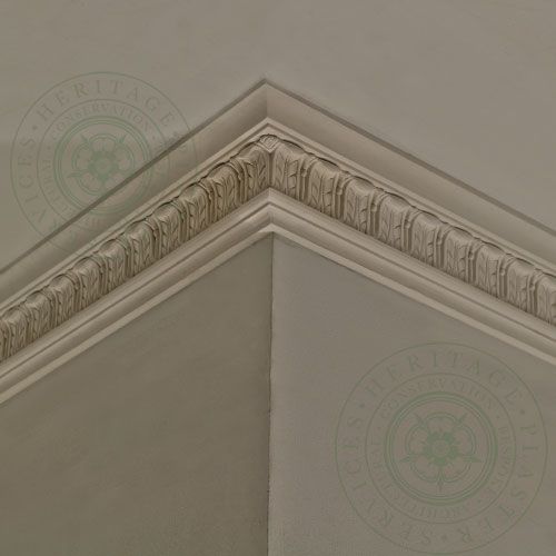 HPS41 Chesham Cornice is a small upright cornice enriched with a water leaf design sitting below a cavetto and finishing into a half round section.