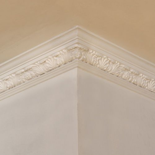 HPS46 Cornice "Swindon"is a small decorative cornice enriched with an open acanthus leaf and shell design.