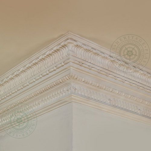 HPS94 Cornice "MV" is a highly ornate fibrous plaster moulding consisting of several layers of enrichment including upright leaf, beads and reel detail. 